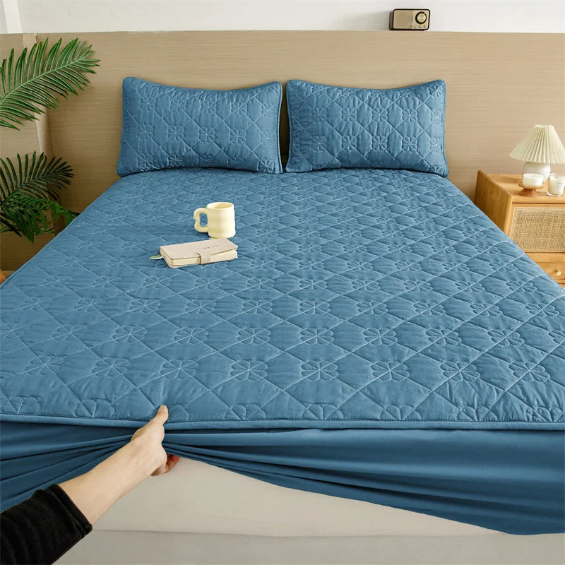 Mattress Protector - Premium Waterproof Bedcover
